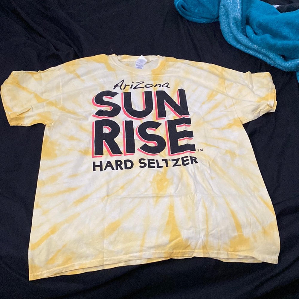 Brand new 99 cent Arizona tea hard seltzer tie dye t shirt
